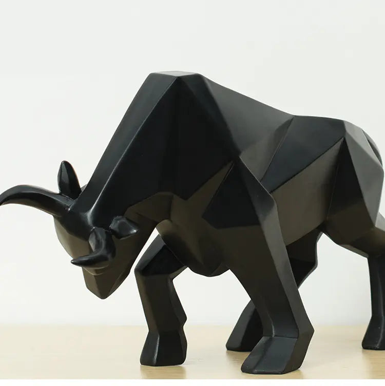 Modern Bull Home Decor Resin Sculpture for Coffee Table